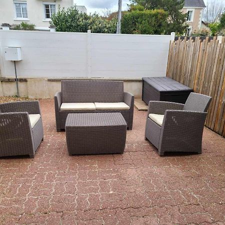 Logement Amboise Centre Avec Terrasse Privee Extérieur photo