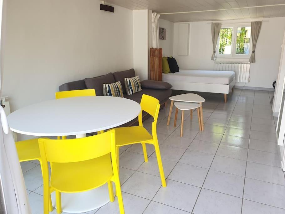 Logement Amboise Centre Avec Terrasse Privee Extérieur photo